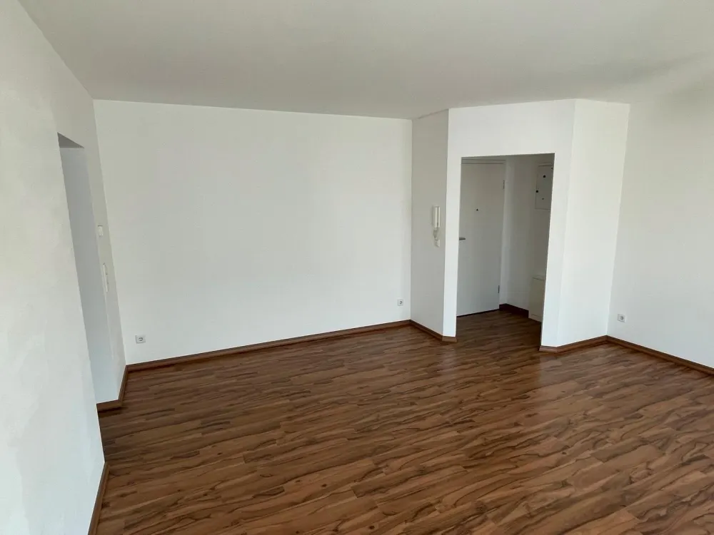 Schöne und sonnige Wohnung