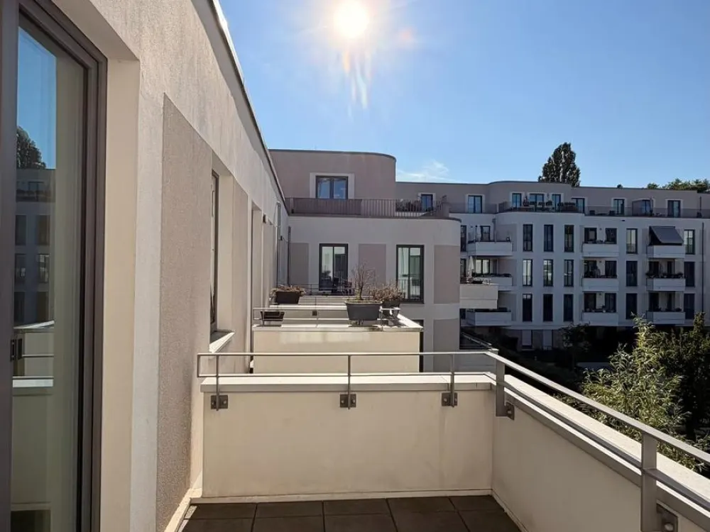 2-Zimmer-Wohnung mit wunderschönem Balkon