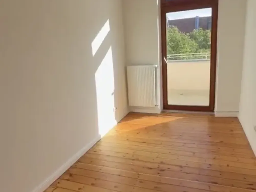 +++Wunderschöne sanierte 2-Zimmer Wohnung+++