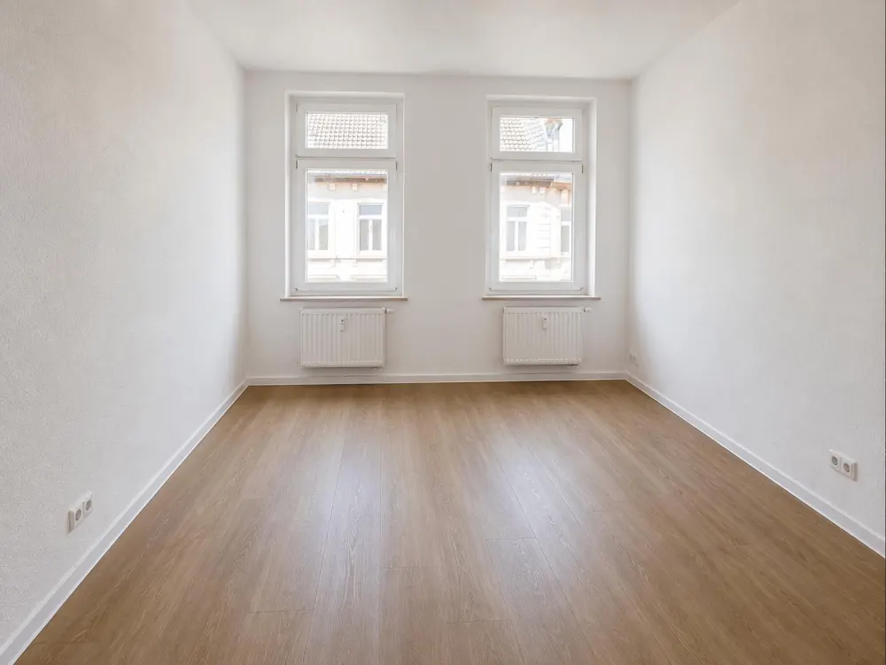 Markkleeberg 3-Zimmer-Wohnung - lichtdurchflutet, neu saniert, Badewanne
