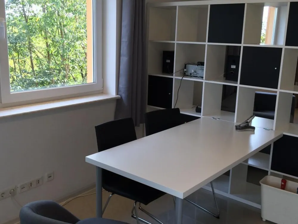 1 Raum-Wohnung möbliert mit Klima