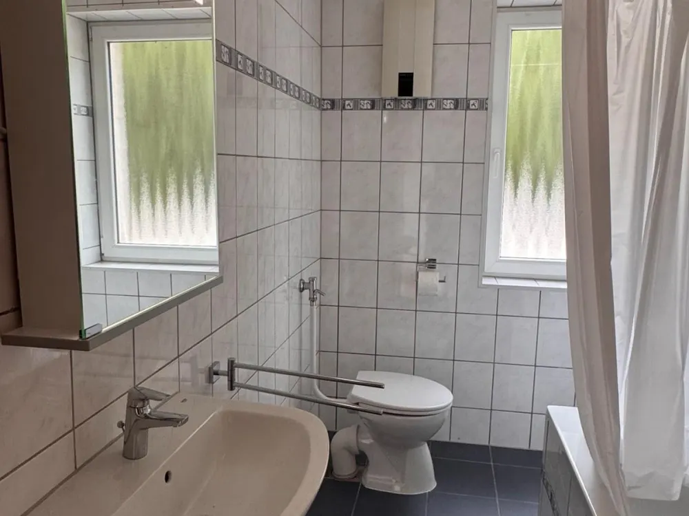 Schöne helle 3 ZKB zu vermieten (80 m2)