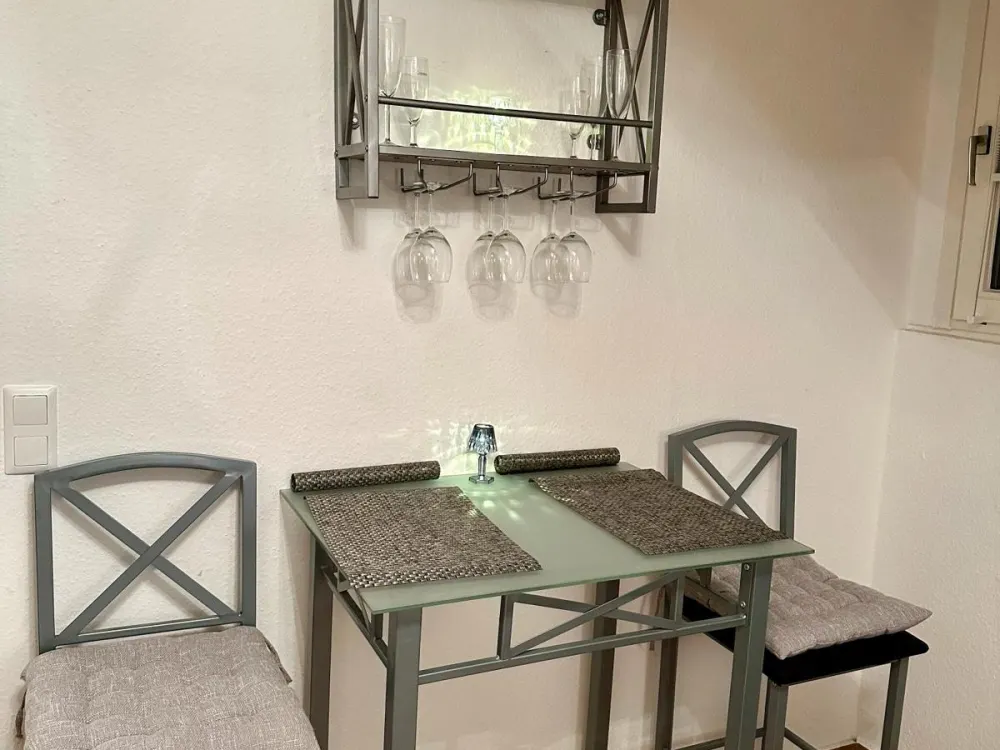 Stylish 2-Room Apartment in Köln-Junkersdorf