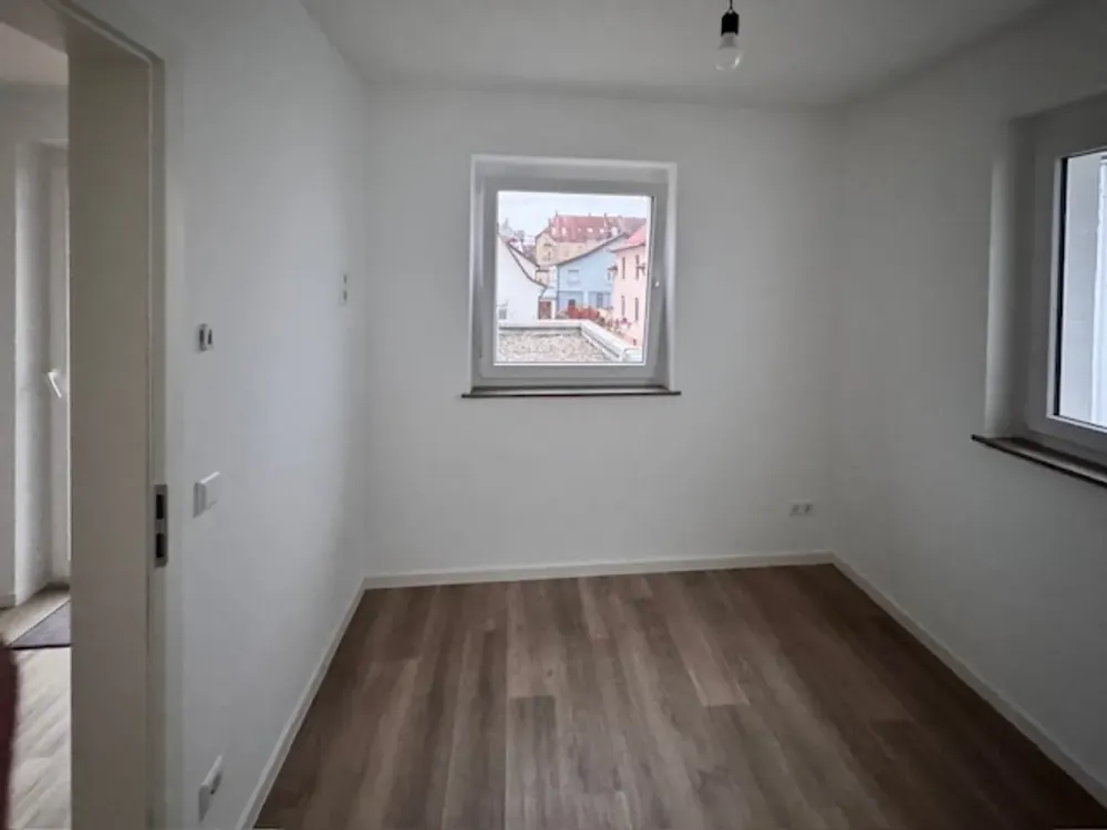 Moderne 2-Zimmer-Wohnung mit großer Terrasse in Stuttgart-Feuerbach