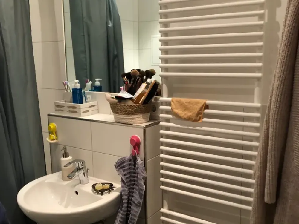 Schöne 3-Zimmer-Wohnung mit Terrasse, Parkett & Gartenmitbenutzung in Leipzig-Möckern