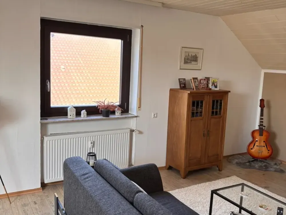 Dachgeschoss Wohnung mit 2 Zimmern in Wörth am Rhein