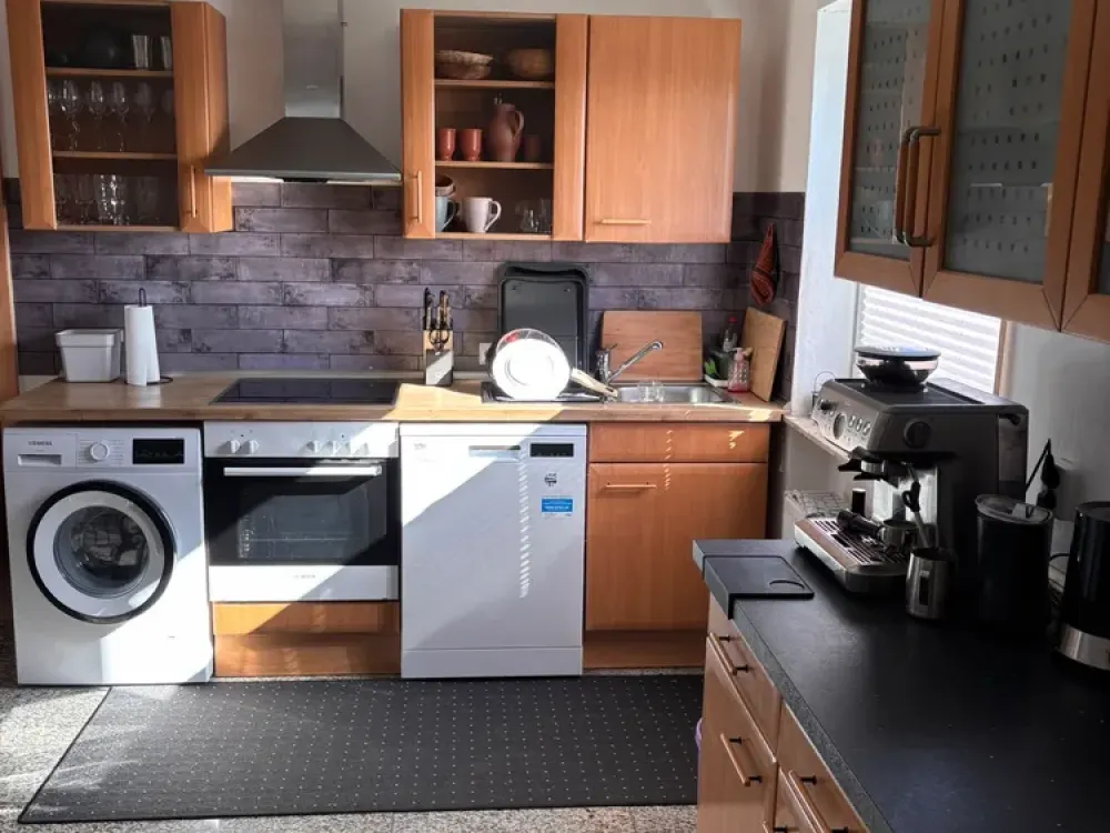 Dachgeschoss Wohnung mit 2 Zimmern in Wörth am Rhein