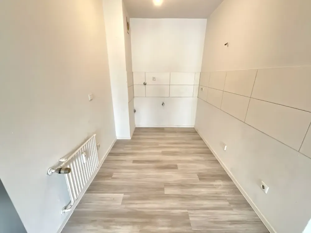 Schöne kleine 2 Zimmerwohnung mit Balkon