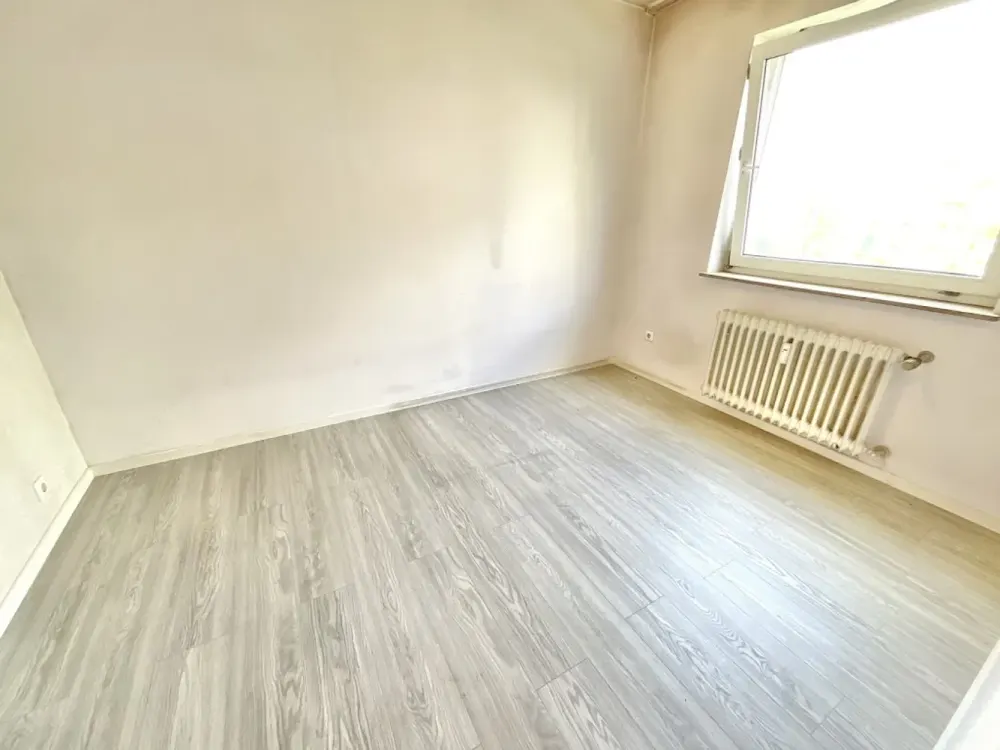 Schöne kleine 2 Zimmerwohnung mit Balkon