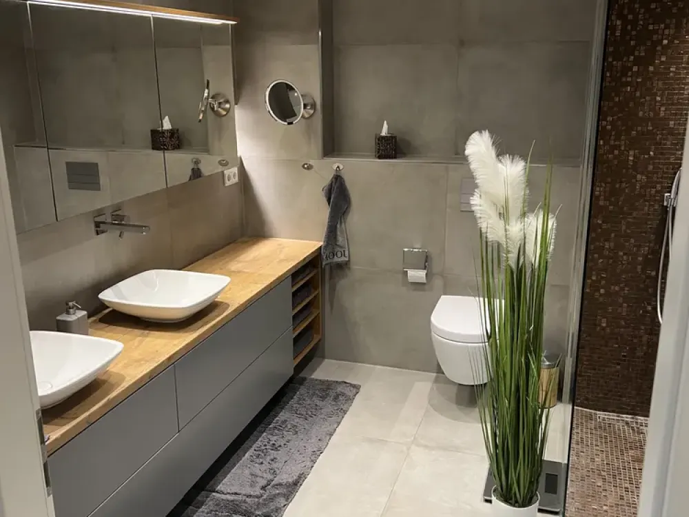 Exklusive, gepflegte 3,5-Raum-Wohnung mit luxuriöser Innenausstattung mit Einbauküche in Fellbach