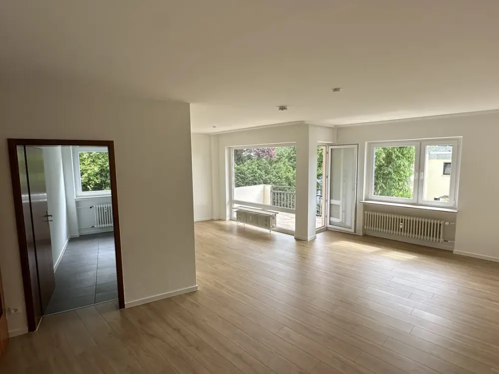 Kronberg 8072644 - Frisch sanierte 2-Zimmerwohnung mit Balkon im grünen Kronberg- Oberhöchsta