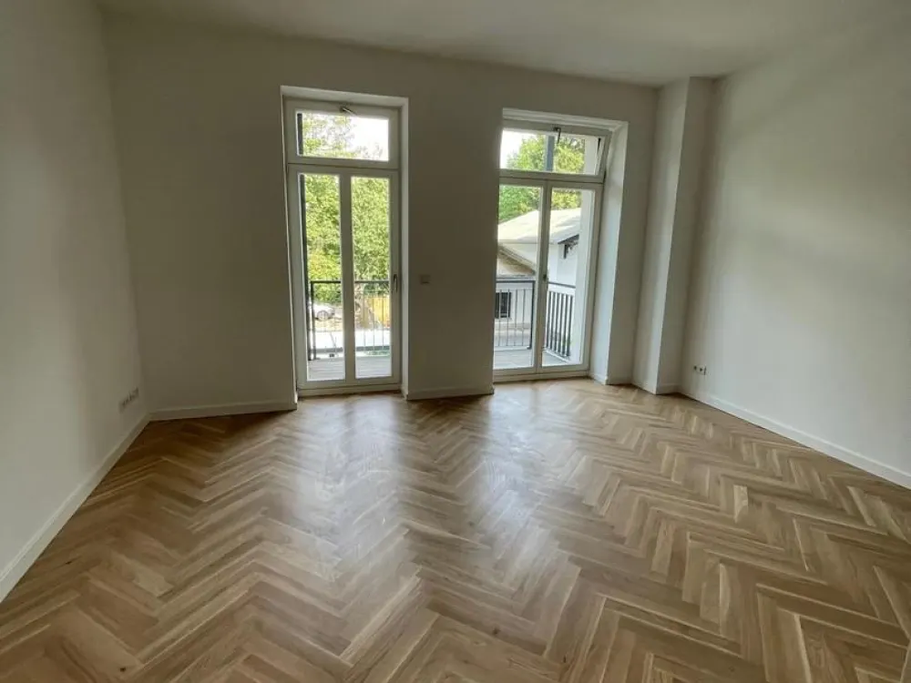 Neu sanierte 3-Zimmer-Wohnung mit großem Balkon