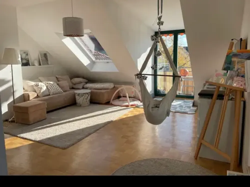 ☀️ möblierte 3-Zimmer-Dachgeschosswohnung Markkleeberg 5 min zur S-Bahn Leipzig-Zwischenmiete/WG