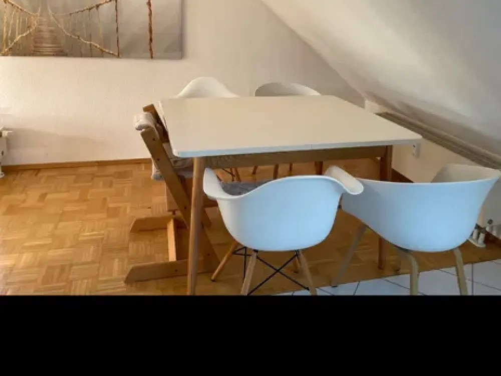 ☀️ möblierte 3-Zimmer-Dachgeschosswohnung Markkleeberg 5 min zur S-Bahn Leipzig-Zwischenmiete/WG