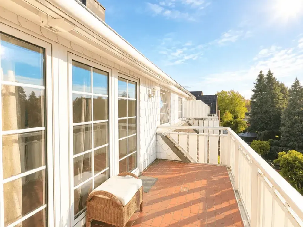 Lichtdurchflutete Maisonettewohnung mit Balkon - Exklusives Wohnen über den Dächern!