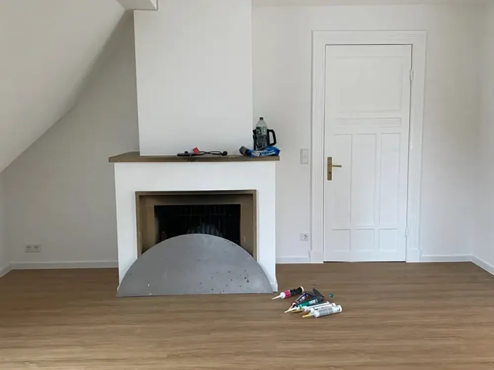 Erstbezug nach Sanierung: Leben im Dachgeschoss einer Jugendstilvilla in Hamburg Othmarschen