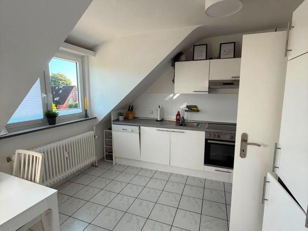 Helle 2-Zimmer-Dachgeschosswohnung in Norderstedt