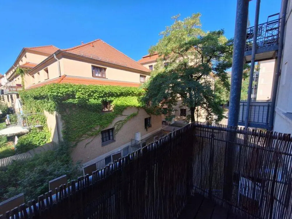 Single-TRAUM mit Balkon