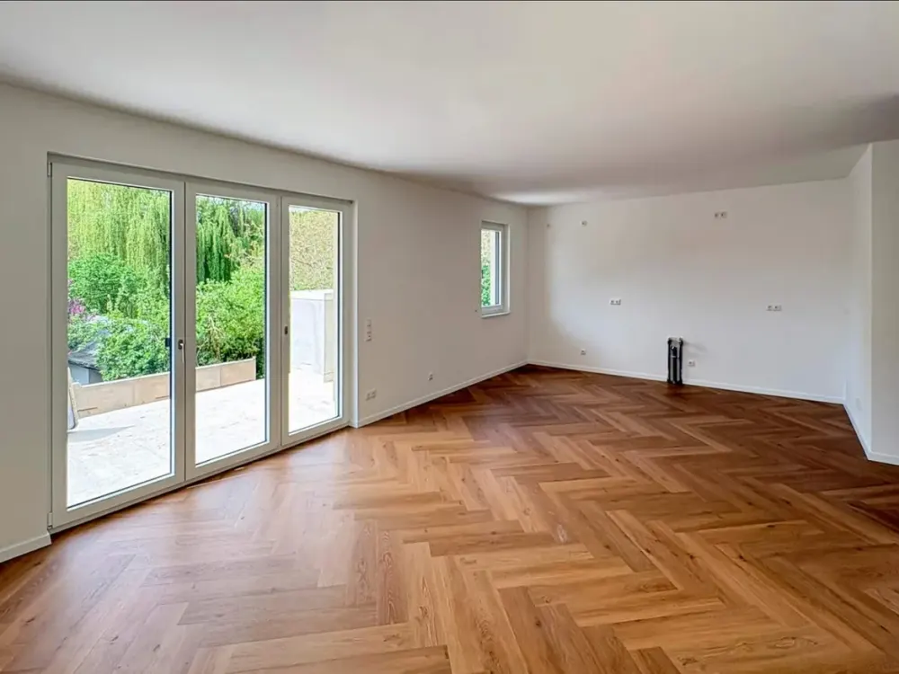 Erstbezug - Moderne 3,5-Zimmer EG-Wohnung mit Terrasse und Garten, Neubau Quartier HUGOS Mariendorf