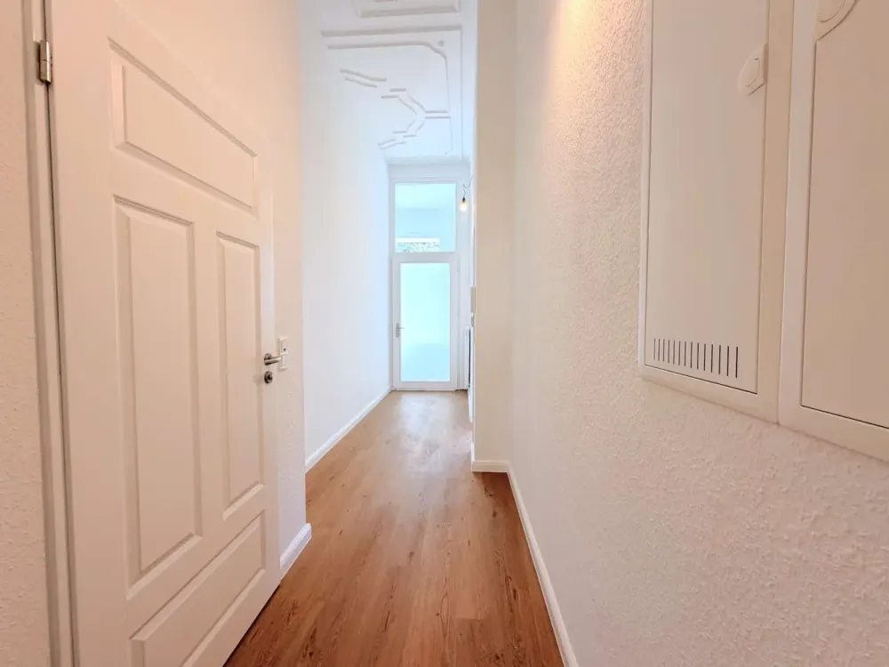 Bremen-Ostertor: First Occupancy After Renovation! Historic Old Building Gem in Excellent Location