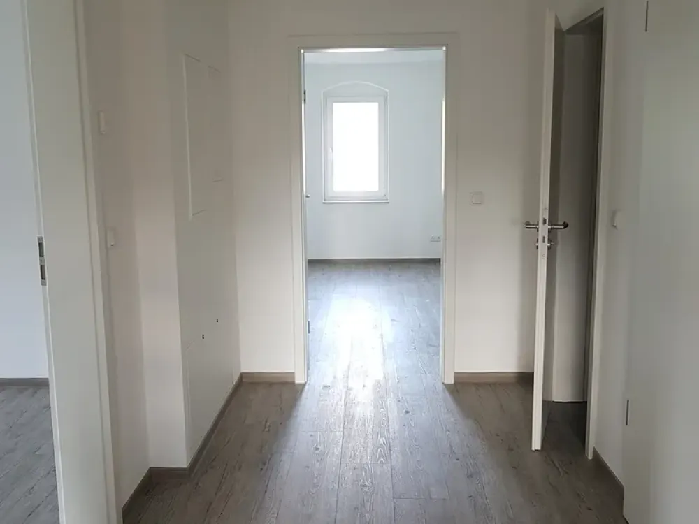Moderne 3-Zimmer-Wohnung mit Galerie, Balkon und Stellplätzen