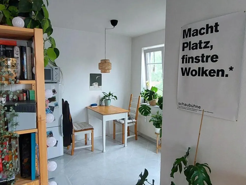 Helle 2-Raumwohnung ab 01.11. zu vermieten
