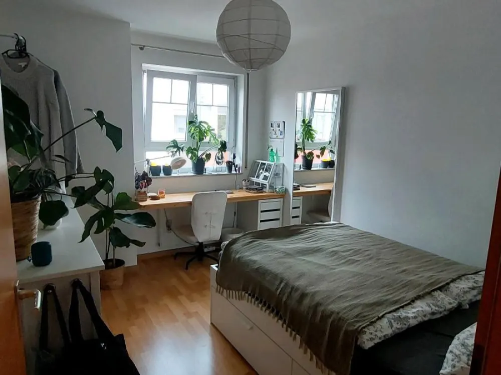 Helle 2-Raumwohnung ab 01.11. zu vermieten
