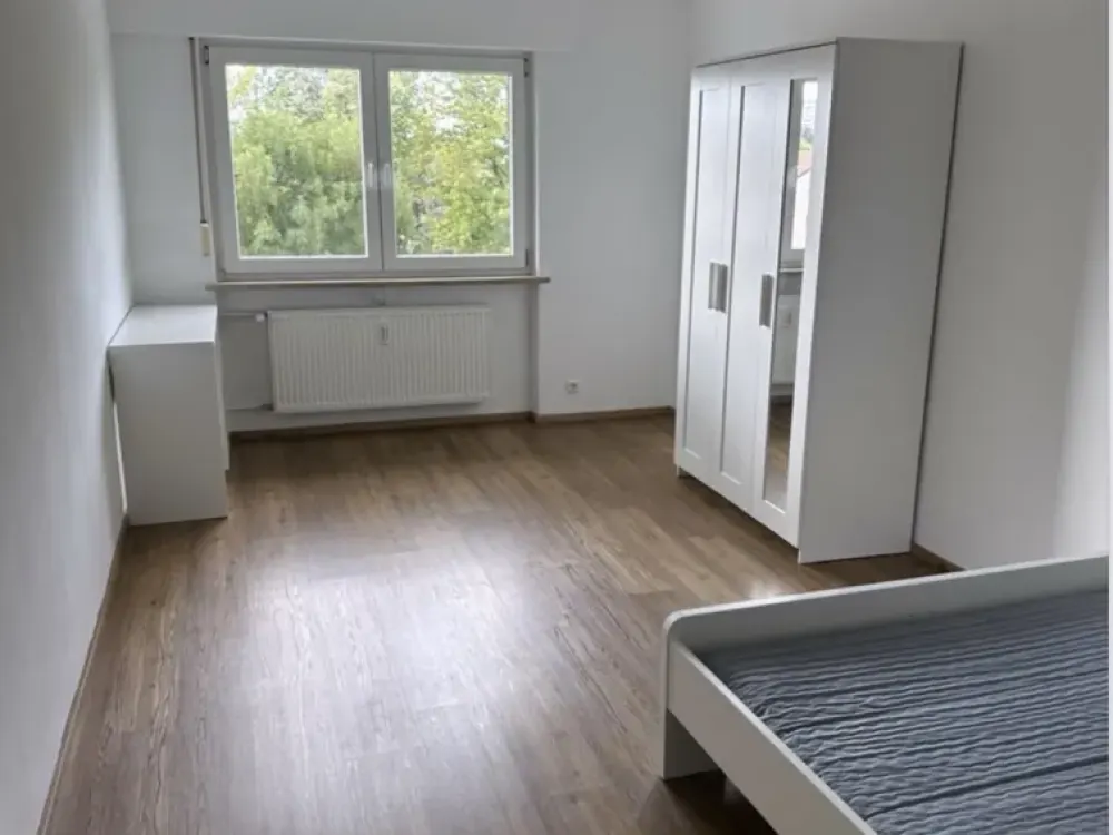 Möbliertes WG-Zimmer in netter 4er WG In Ludwigsburg