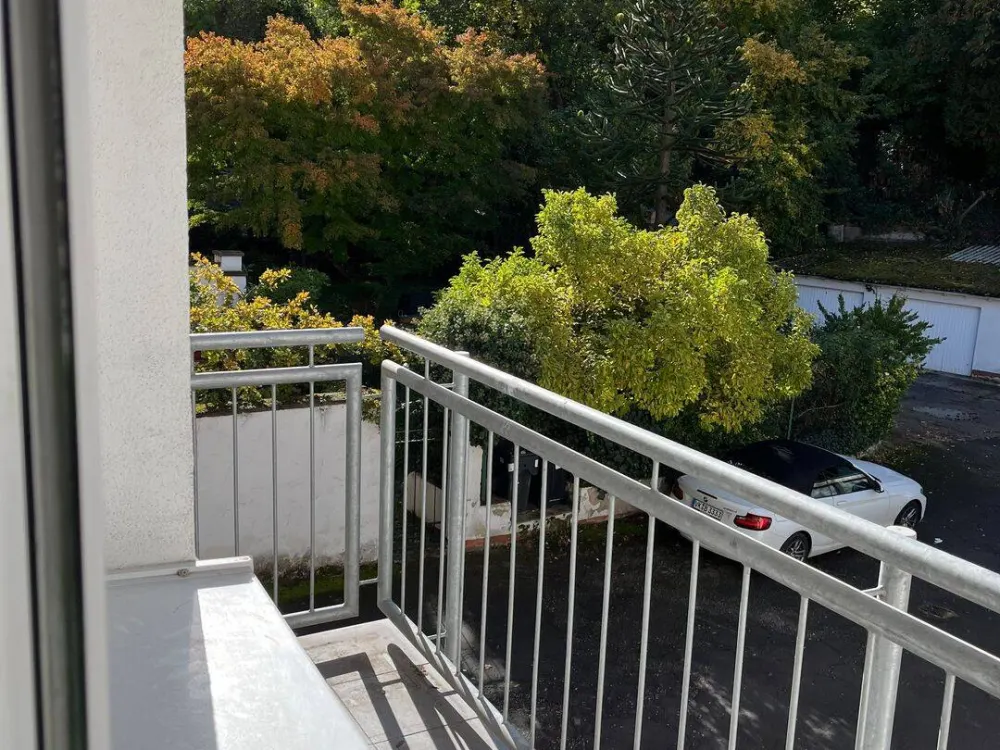 Wohnung, 2 Zi, Küche Bad, Balkon, stadtnah
