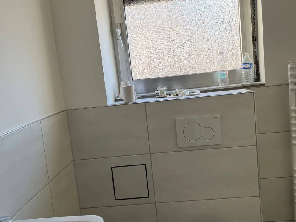Wohnung, 2 Zi, Küche Bad, Balkon, stadtnah
