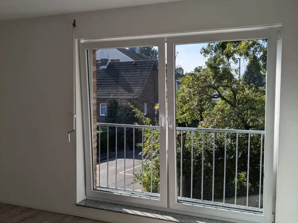 Meerbusch, Lank-Latum: Schöne 3-Zimmer-Wohnung mit Balkon + Stellplatz.