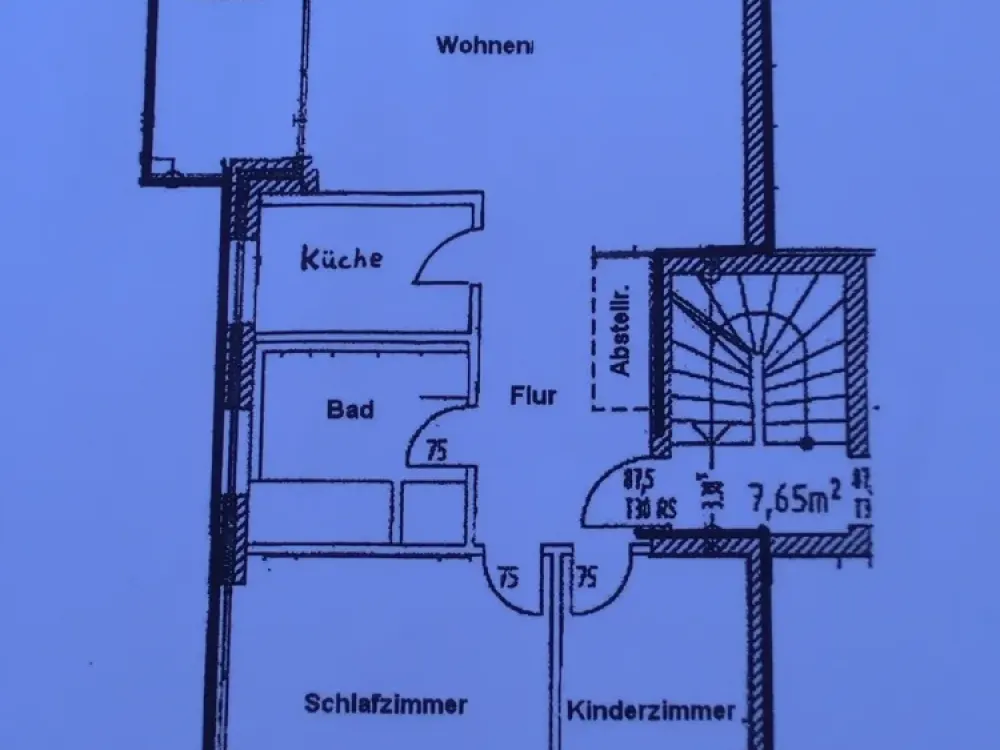 Meerbusch, Lank-Latum: Schöne 3-Zimmer-Wohnung mit Balkon + Stellplatz.
