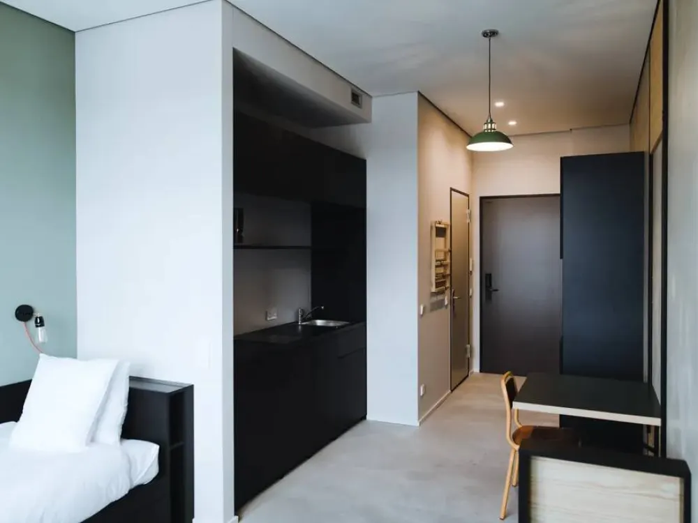 NW FFT Penthouse LT