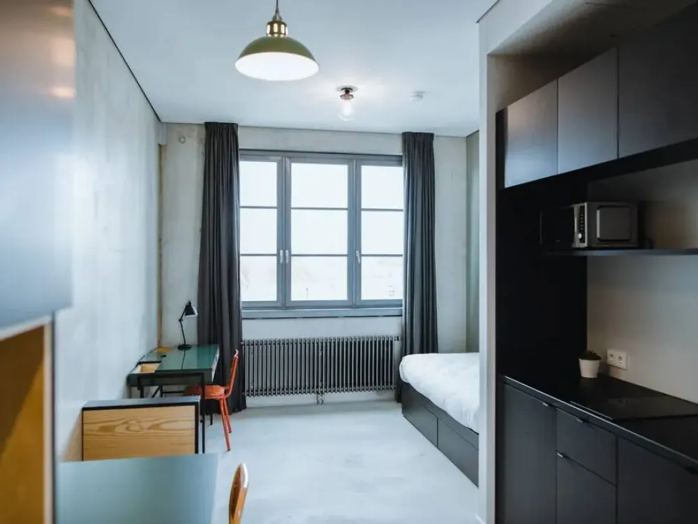 NW FFT Penthouse LT