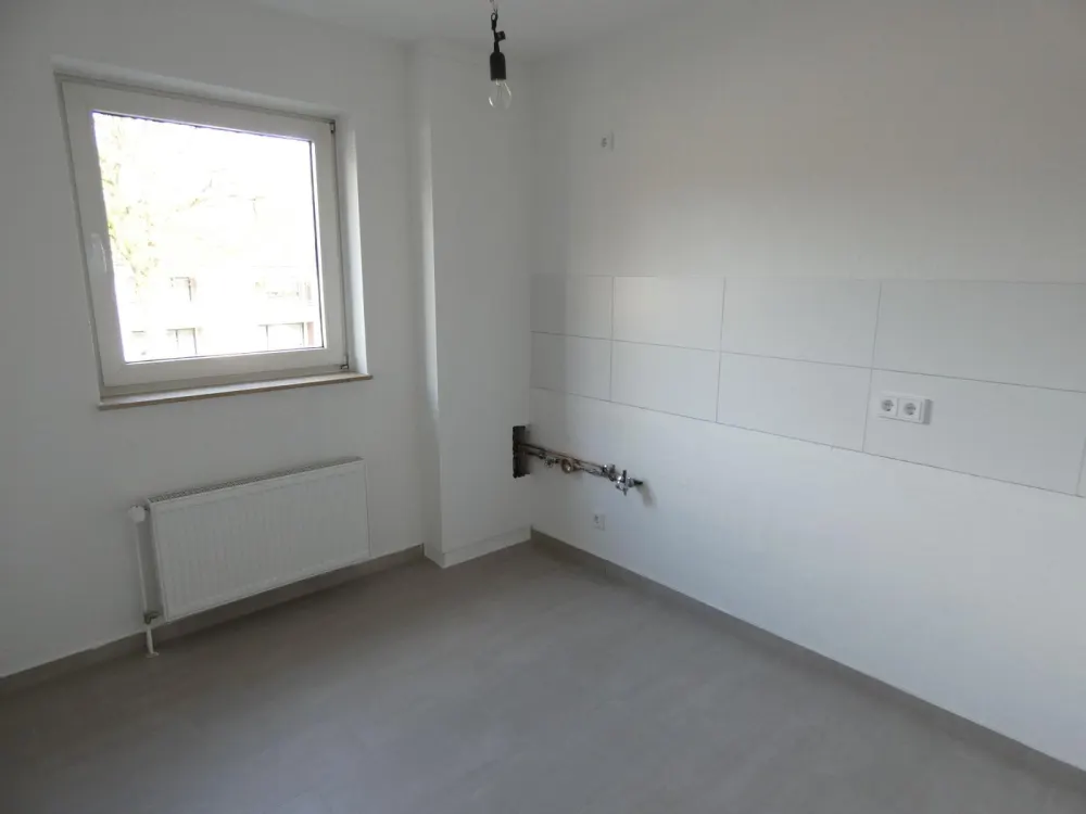Erdgeschoss-Wohnung mit Balkon *wird umfassend modernisiert*