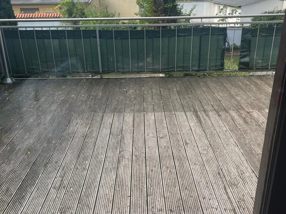 2-Zimmer-Wohnung mit Balkon in Krefeld, Roßstraße