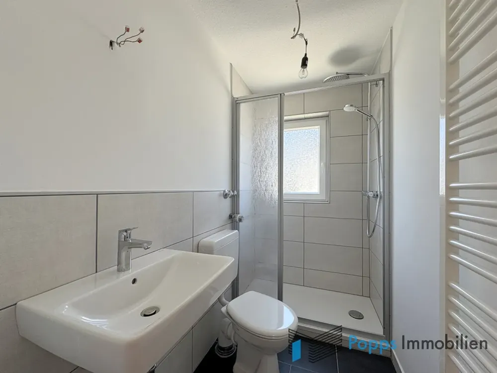 Großzügige 3-Zimmer-Wohnung mit fantastischem Weitblick über Fischbach