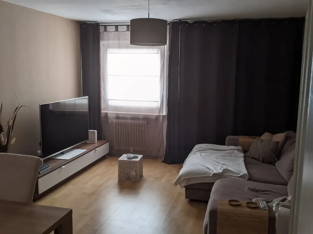 Freundliche 2 Zimmer Wohnung mit Balkon in 76131 Karlsruhe-Oststadt