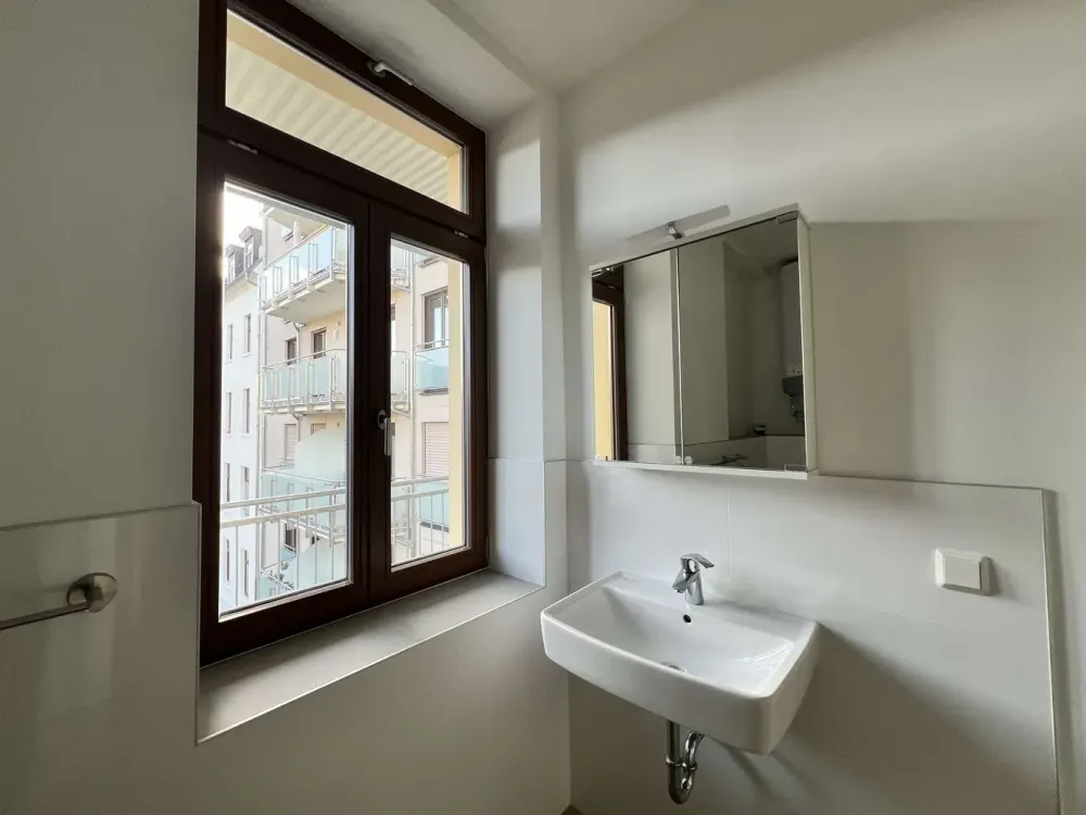 Exklusive 2-Zimmer-Wohnung im Waldstraßenviertel, mit Balkon und Aufzug!