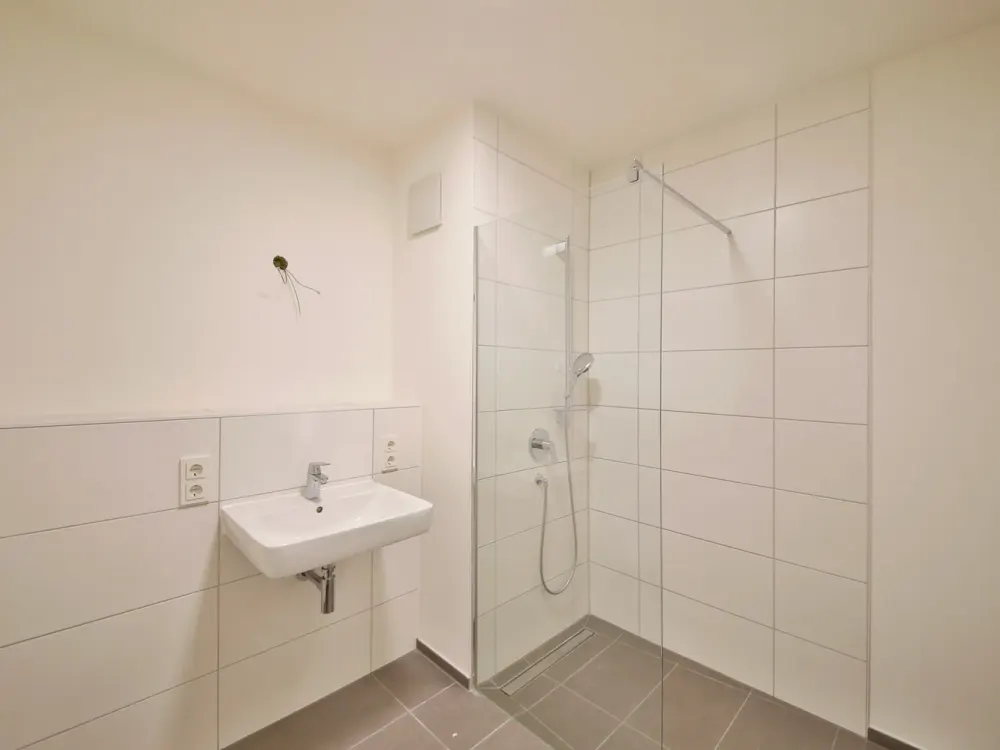 Exklusive 3-Zimmer-Wohnung nahe Rosensteinpark und Milaneo