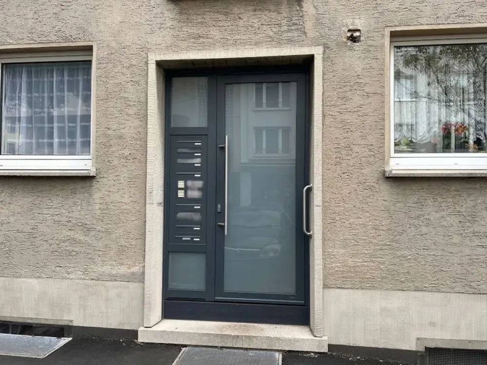 Zentrale 3 ZKB mit großzügigem Balkon in Kassels historischer Altstadt!