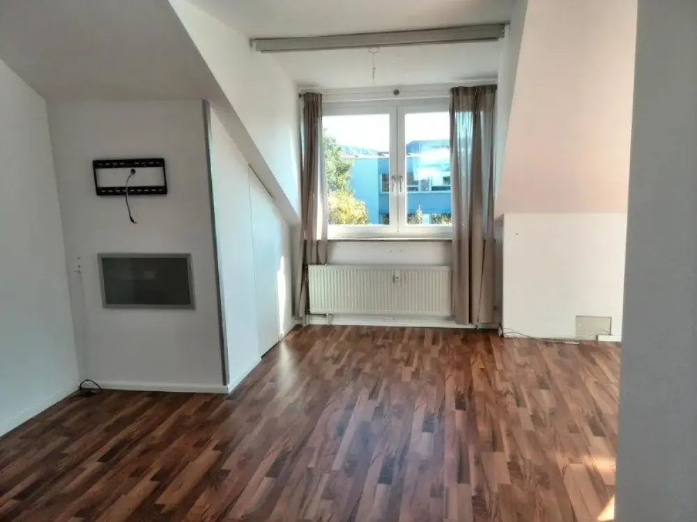 3-Zimmer Maisonette CityWohnung im Herzen von Sindelfingen mit Tr