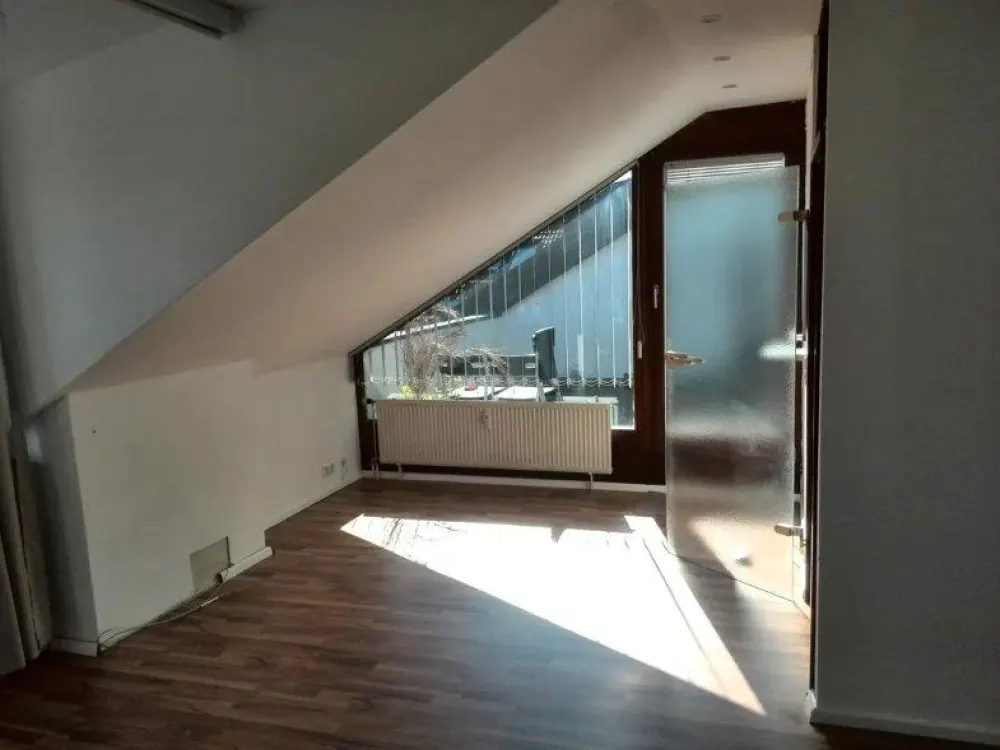 3-Zimmer Maisonette CityWohnung im Herzen von Sindelfingen mit Tr