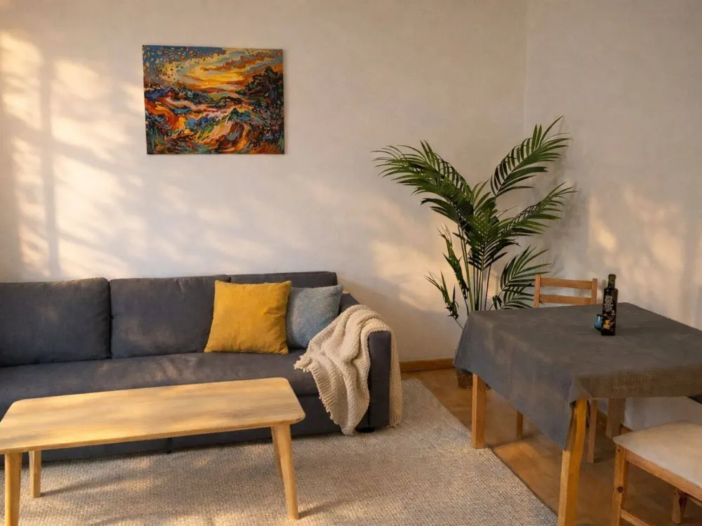 2-Zimmer-Wohnung in Berlin-Mitte am Engelbecken | Möbliert oder unmöbliert | Flexible Mietdauer