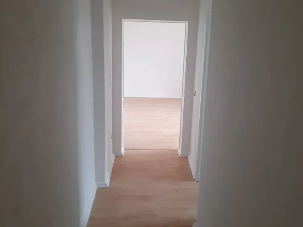 Gemütliche 2-Raum-Wohnung im Hinterhaus, 3. OG, frisch renoviert