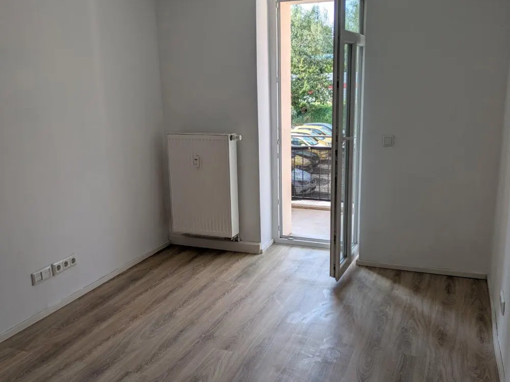 hell+schick+gemütlich: 2 Zimmer Wohnung mit Wanne/extra Küche/Balkon! #DD44