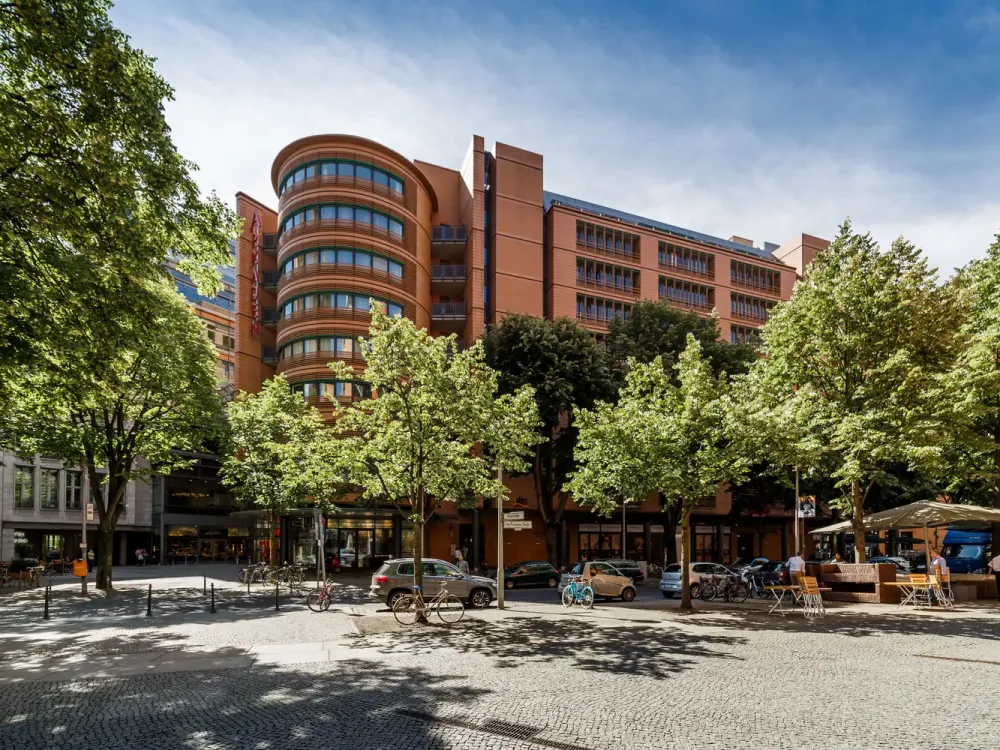 OHNE BALKON! Helle 2 Zi.-Wohnung mit tollem Ausblick am Potsdamer Platz!