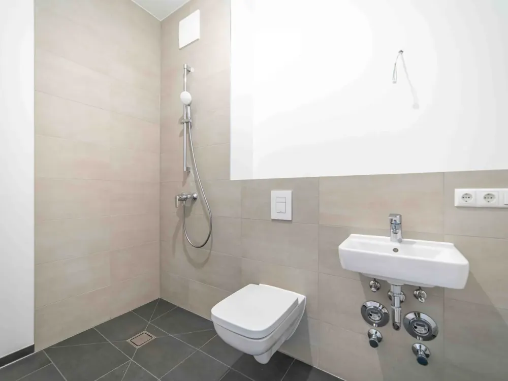 Bright Penthouse Apartment with 3 Bedrooms Apt 151