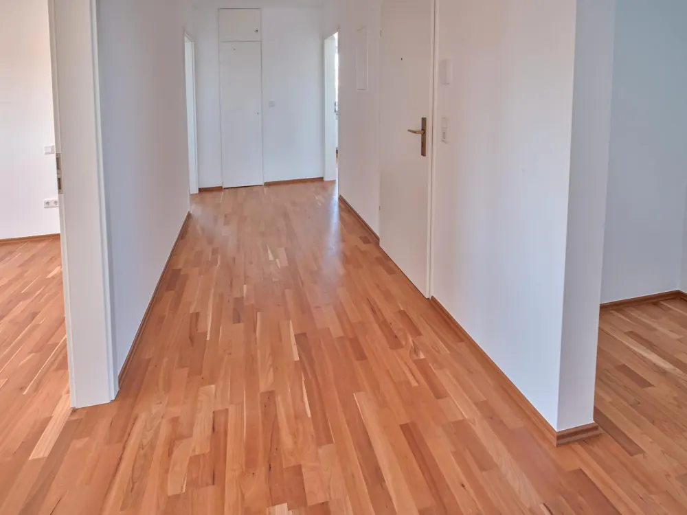 TOP-360° Besichtigung *** Erstbezug nach Sanierung *** Viel Platz mit Fernblick