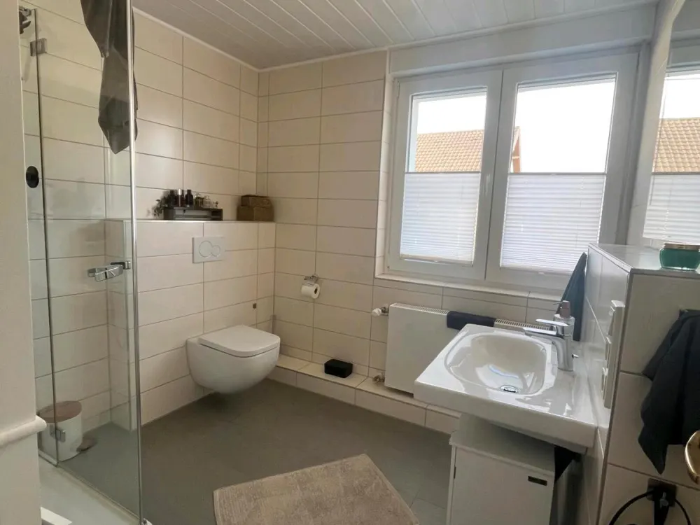 Sonnige Etagenwohnung 3ZKB, Loggia